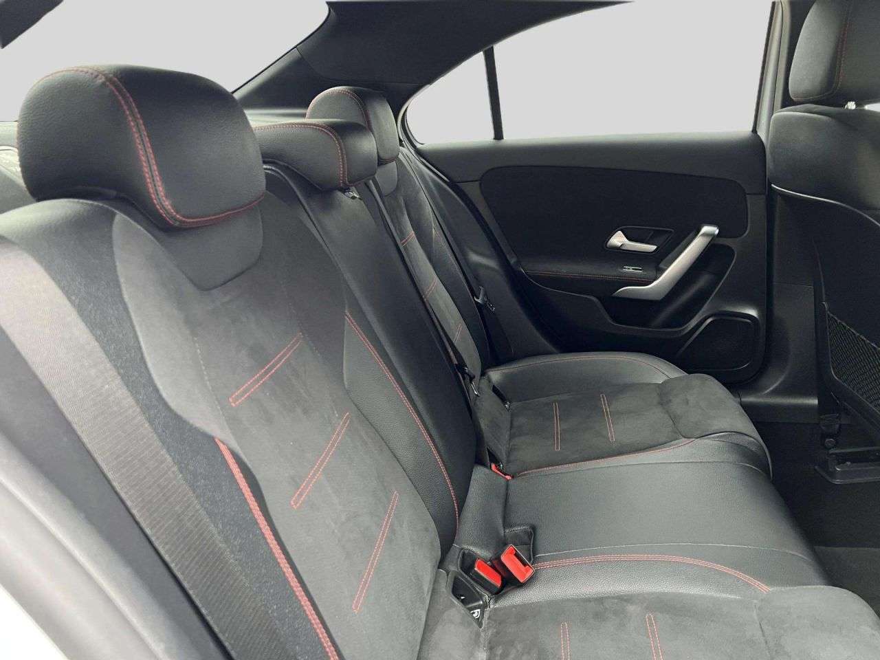 2021 MERCEDES-BENZ A CLASS 2021 MERCEDES-BENZ A CLASS