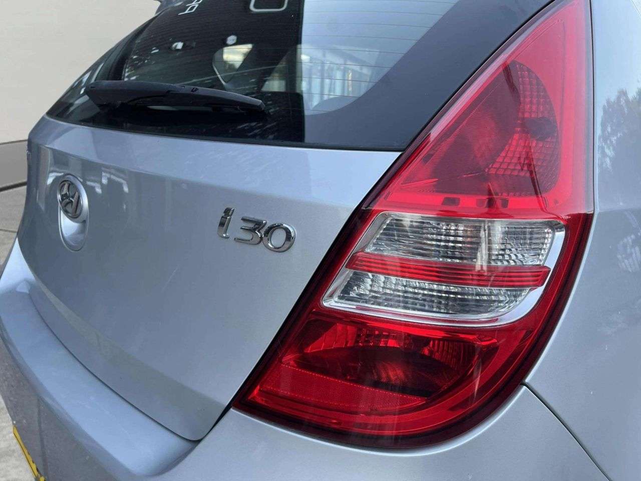 2011 HYUNDAI I30 2011 HYUNDAI I30