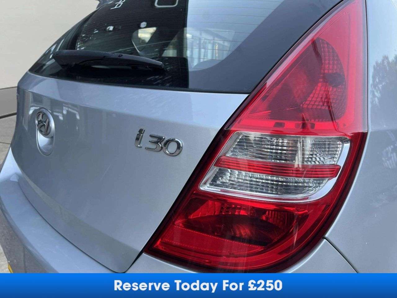 2011 HYUNDAI I30 2011 HYUNDAI I30