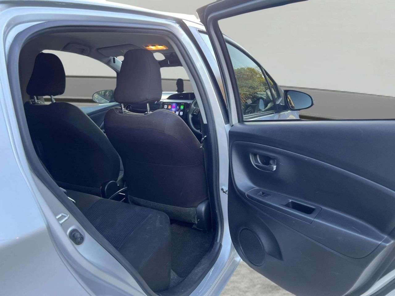 2018 TOYOTA YARIS 2018 TOYOTA YARIS