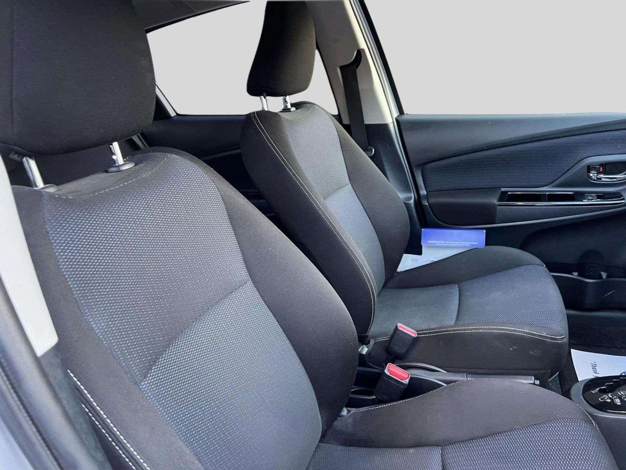 2018 TOYOTA YARIS 2018 TOYOTA YARIS