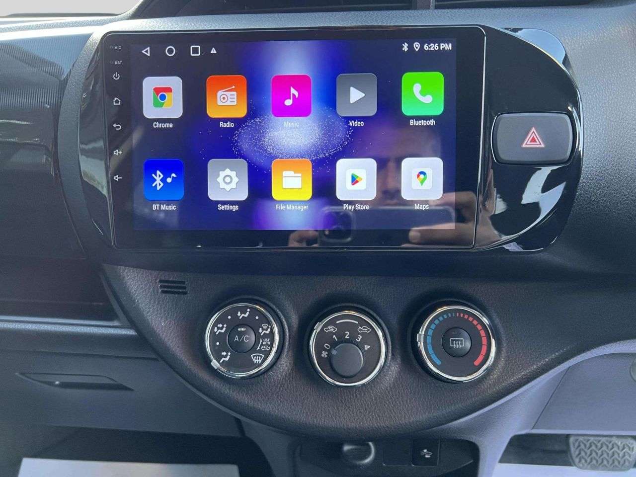 2018 TOYOTA YARIS 2018 TOYOTA YARIS