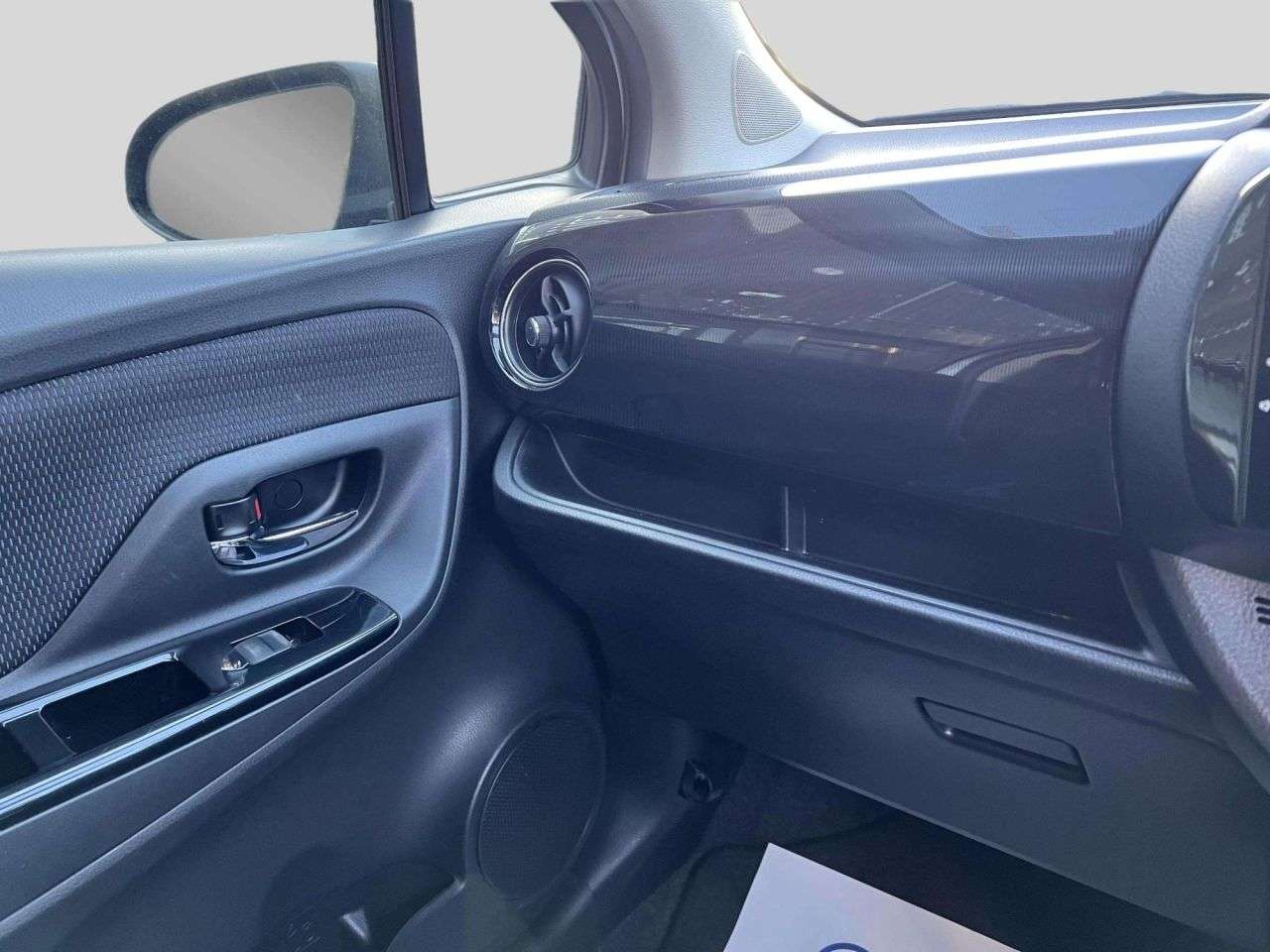 2018 TOYOTA YARIS 2018 TOYOTA YARIS