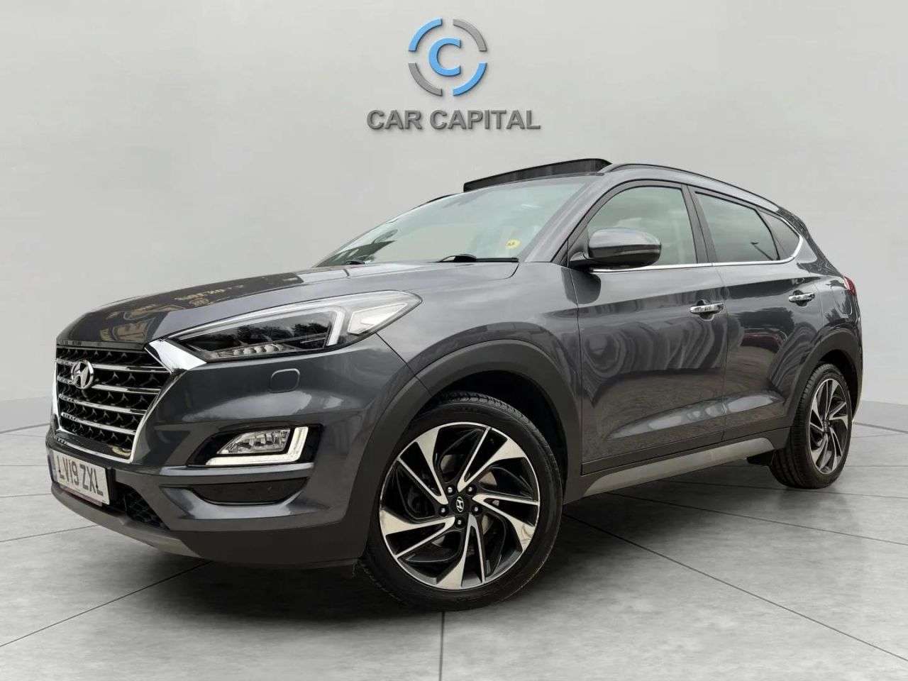 A 2019 HYUNDAI TUCSON 1.6 T-GDi Premium SE SUV 5dr Petrol DCT Euro 6 (s/s) (177 ps) SATNAV+REVCAM A 2019 HYUNDAI TUCSON 1.6 T-GDi Premium SE SUV 5dr Petrol DCT Euro 6 (s/s) (177 ps) SATNAV+REVCAM