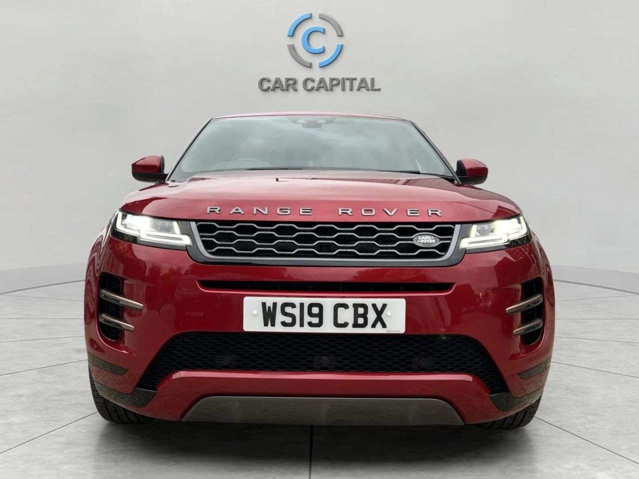 A 2019 LAND ROVER RANGE ROVER EVOQUE 2.0 D240 R-Dynamic SE SUV 5dr Diesel Auto 4WD Euro 6 (s/s) (240 ps) FINANCE A 2019 LAND ROVER RANGE ROVER EVOQUE 2.0 D240 R-Dynamic SE SUV 5dr Diesel Auto 4WD Euro 6 (s/s) (240 ps) FINANCE