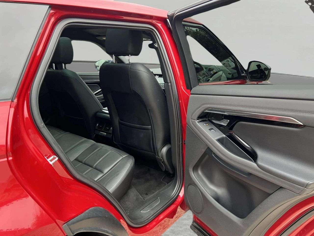 2019 LAND ROVER RANGE ROVER EVOQUE 2019 LAND ROVER RANGE ROVER EVOQUE