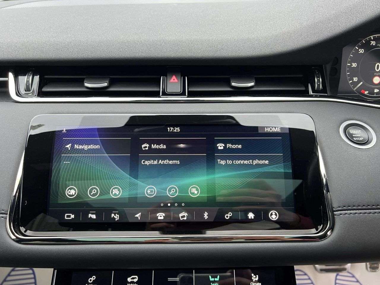 2019 LAND ROVER RANGE ROVER EVOQUE 2019 LAND ROVER RANGE ROVER EVOQUE