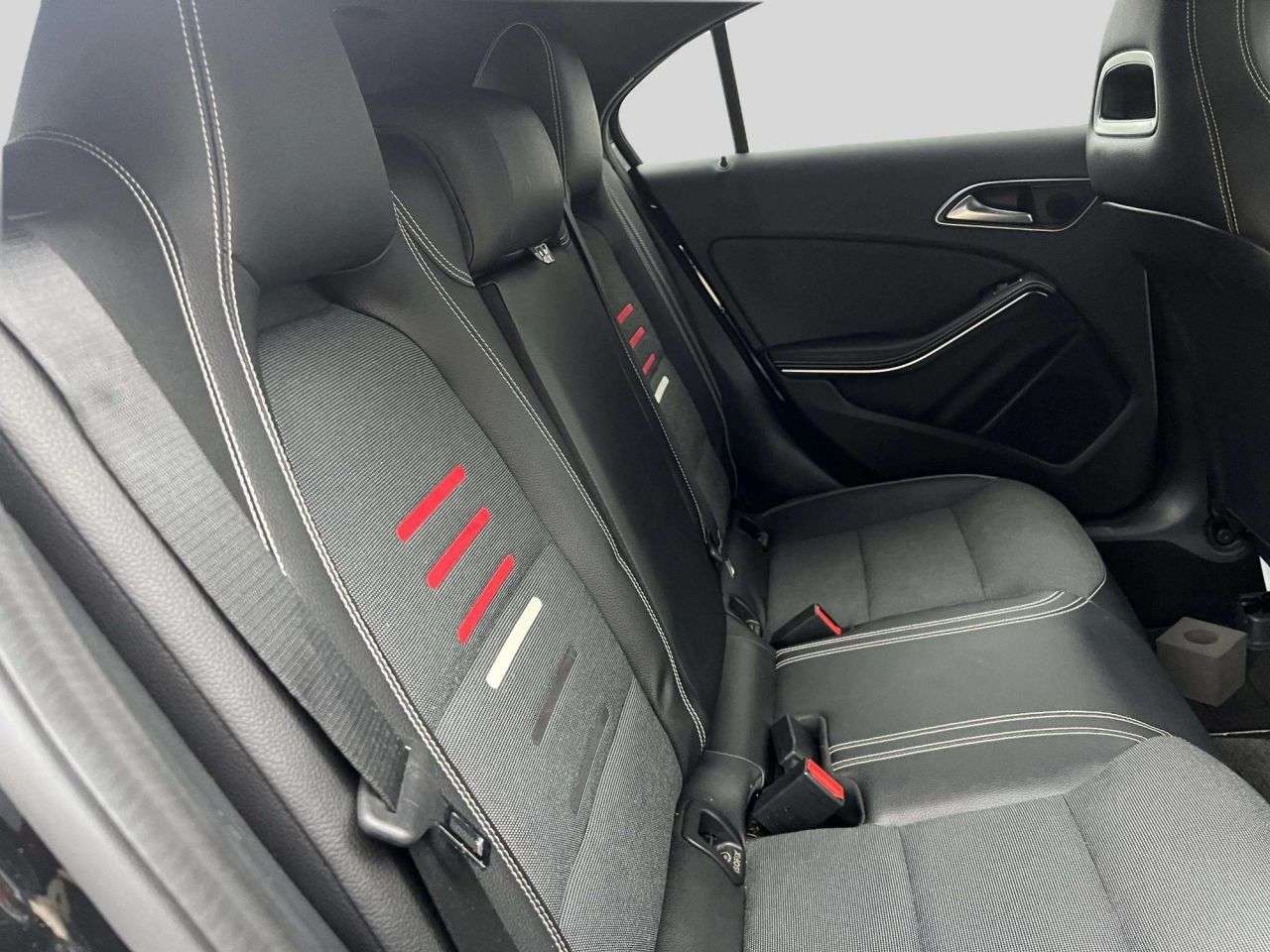 2016 MERCEDES-BENZ A CLASS 2016 MERCEDES-BENZ A CLASS