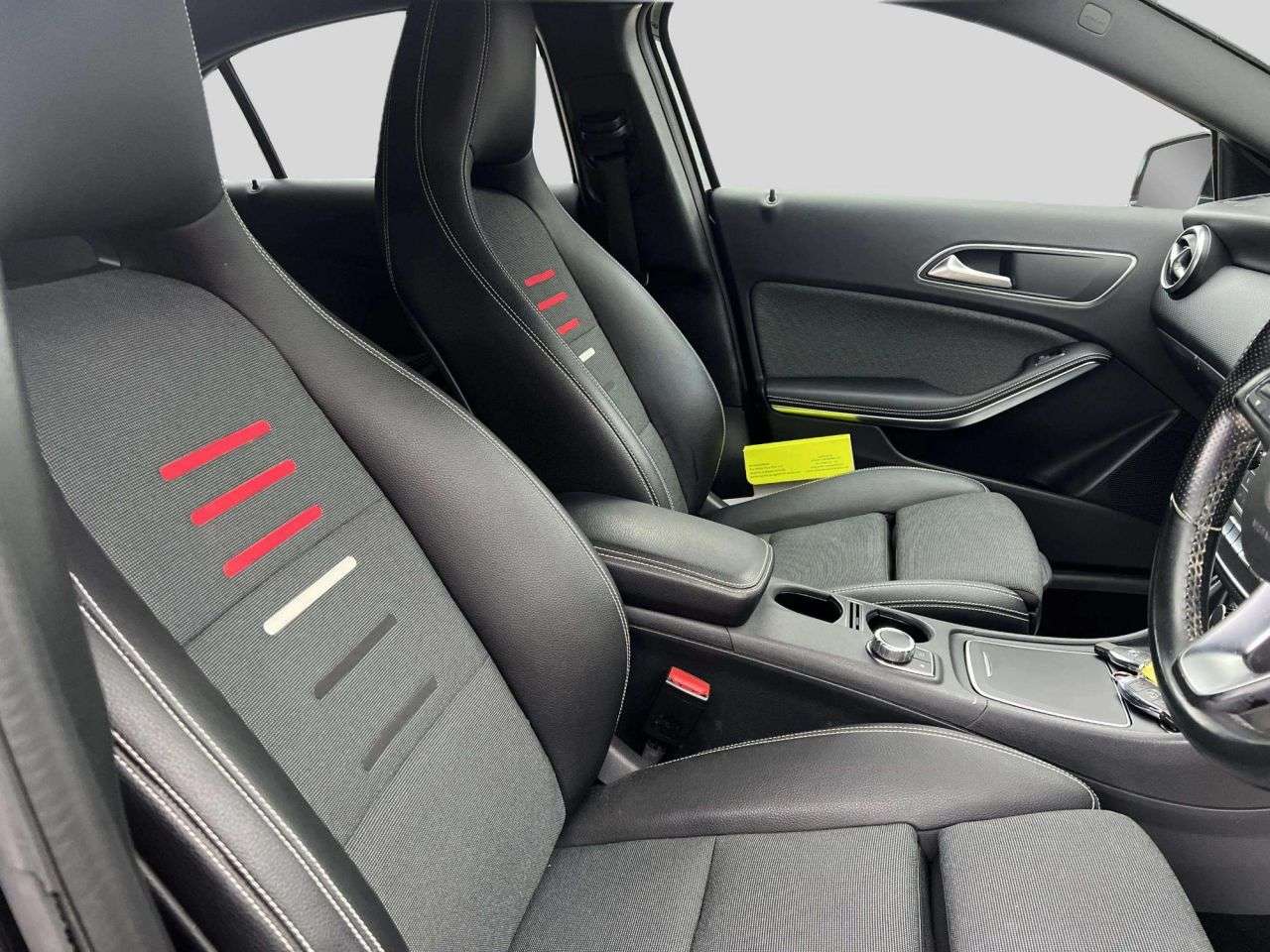 2016 MERCEDES-BENZ A CLASS 2016 MERCEDES-BENZ A CLASS