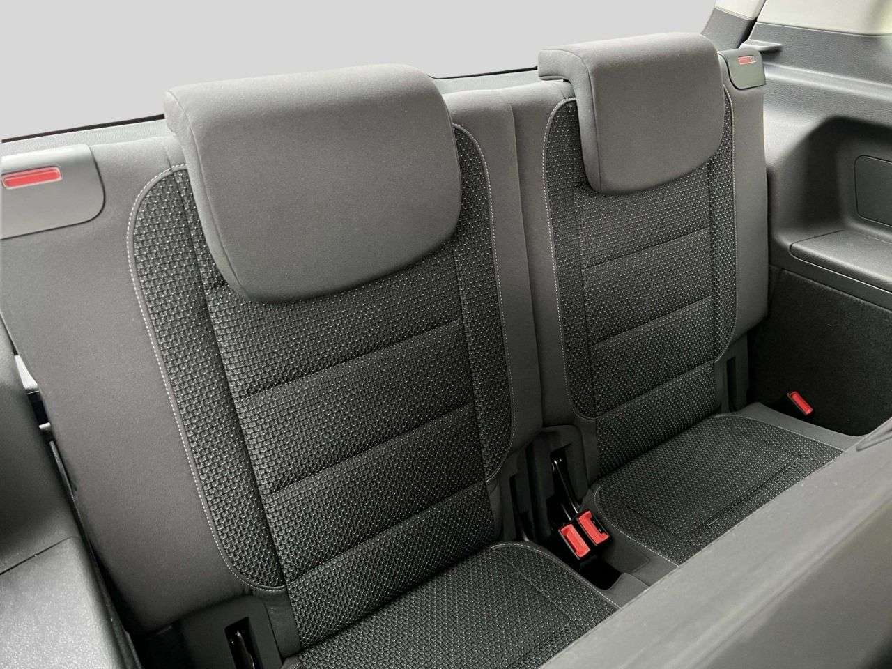 2015 VOLKSWAGEN TOURAN 2015 VOLKSWAGEN TOURAN