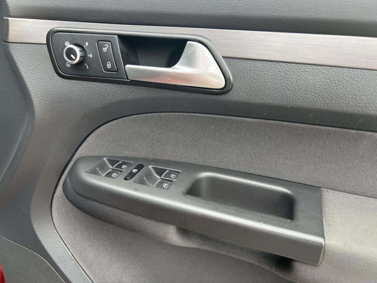 2015 VOLKSWAGEN TOURAN 2015 VOLKSWAGEN TOURAN