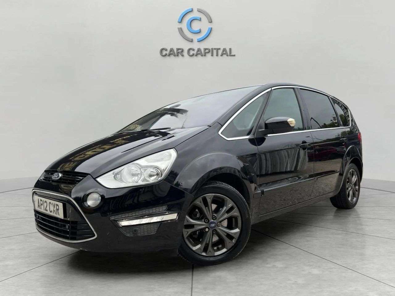 A 2012 FORD S-MAX 2.0 TDCi Titanium MPV 5dr Diesel Powershift Euro 5 (163 ps) A 2012 FORD S-MAX 2.0 TDCi Titanium MPV 5dr Diesel Powershift Euro 5 (163 ps)