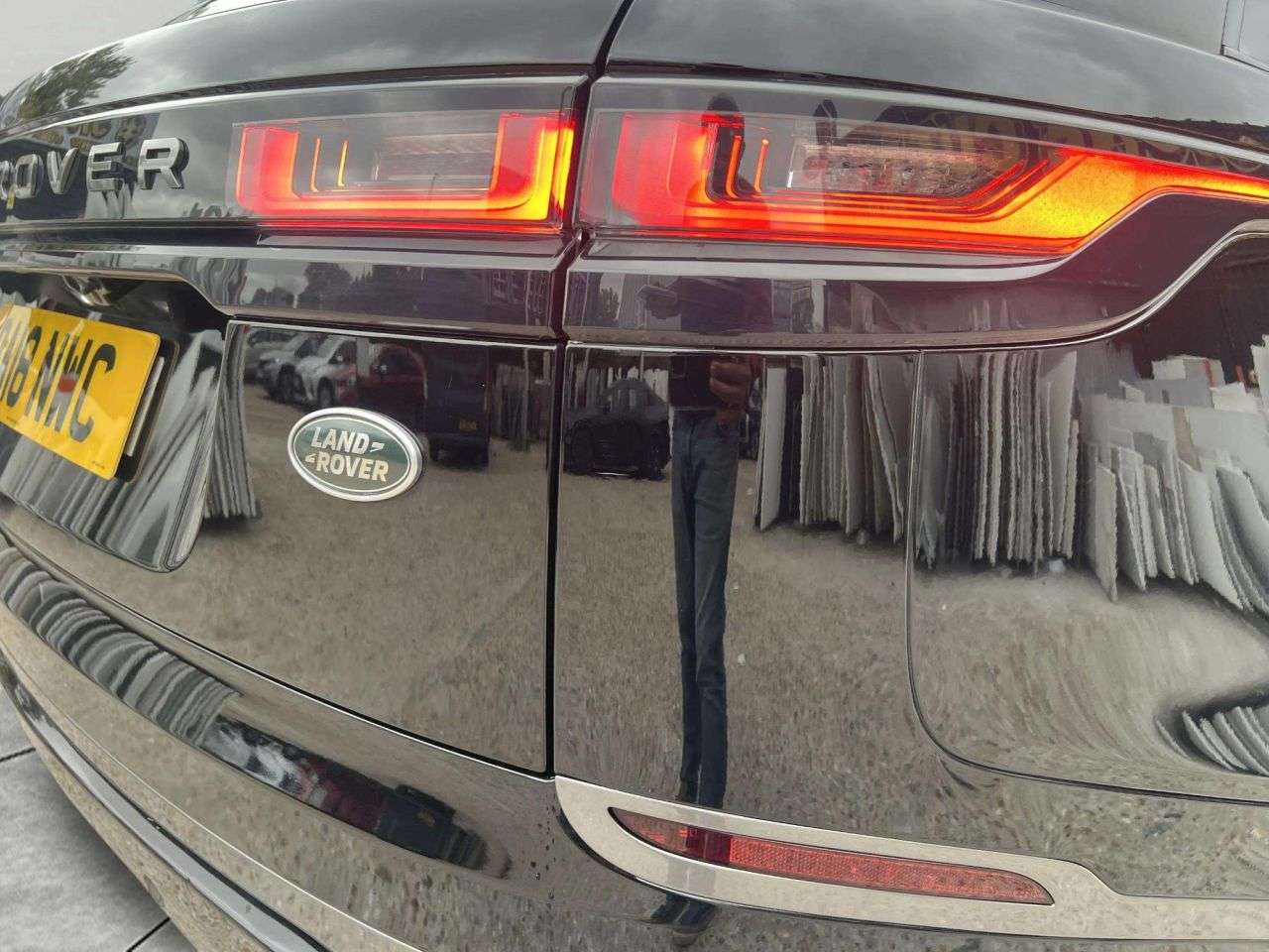 2018 LAND ROVER RANGE ROVER VELAR 2018 LAND ROVER RANGE ROVER VELAR