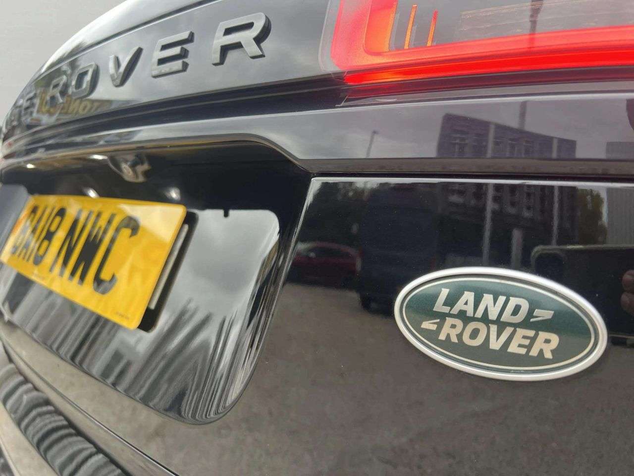 2018 LAND ROVER RANGE ROVER VELAR 2018 LAND ROVER RANGE ROVER VELAR