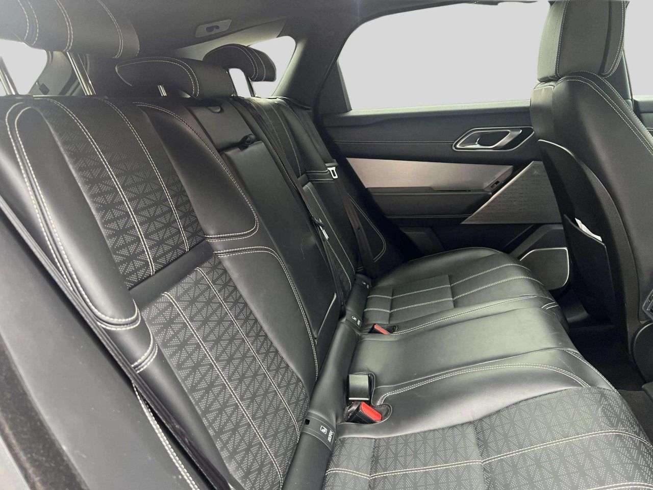2018 LAND ROVER RANGE ROVER VELAR 2018 LAND ROVER RANGE ROVER VELAR