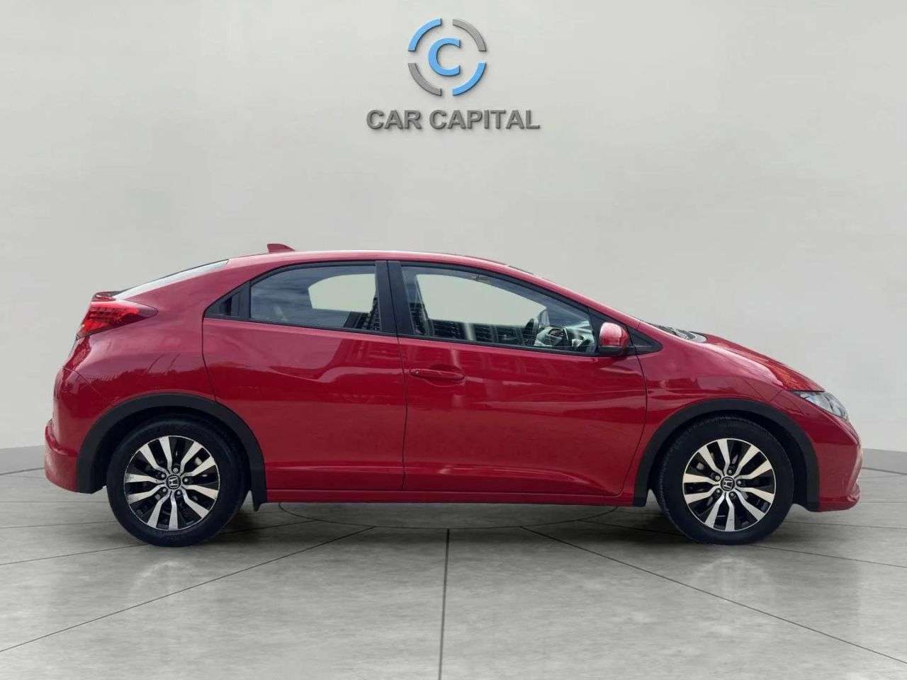 A 2013 HONDA CIVIC 1.8 i-VTEC EX Hatchback 5dr Petrol Auto Euro 5 (142 ps) LEATHER HEATED SEAT A 2013 HONDA CIVIC 1.8 i-VTEC EX Hatchback 5dr Petrol Auto Euro 5 (142 ps) LEATHER HEATED SEAT