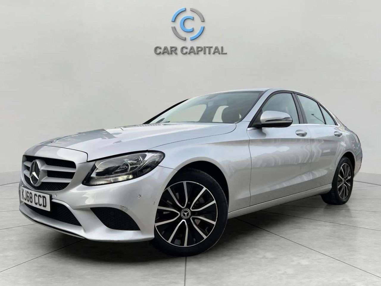 A 2019 MERCEDES-BENZ C CLASS 1.5 C200 MHEV EQ Boost SE Saloon 4dr Petrol G-Tronic+ Euro 6 (s/s) (198 ps) A 2019 MERCEDES-BENZ C CLASS 1.5 C200 MHEV EQ Boost SE Saloon 4dr Petrol G-Tronic+ Euro 6 (s/s) (198 ps)