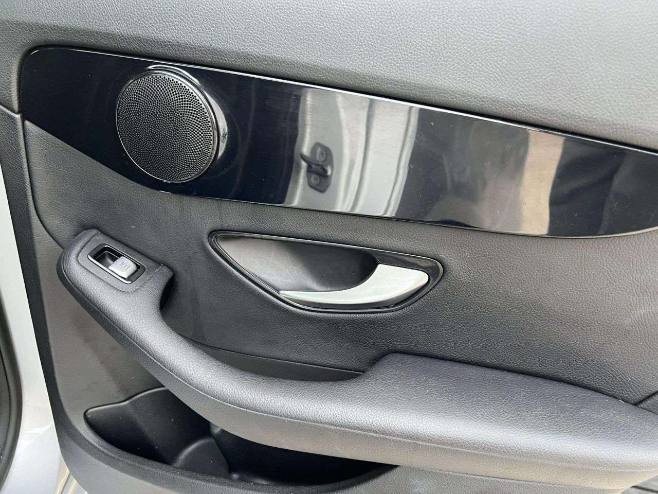 2019 MERCEDES-BENZ C CLASS 2019 MERCEDES-BENZ C CLASS