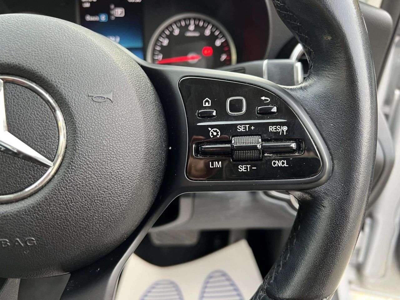 2019 MERCEDES-BENZ C CLASS 2019 MERCEDES-BENZ C CLASS