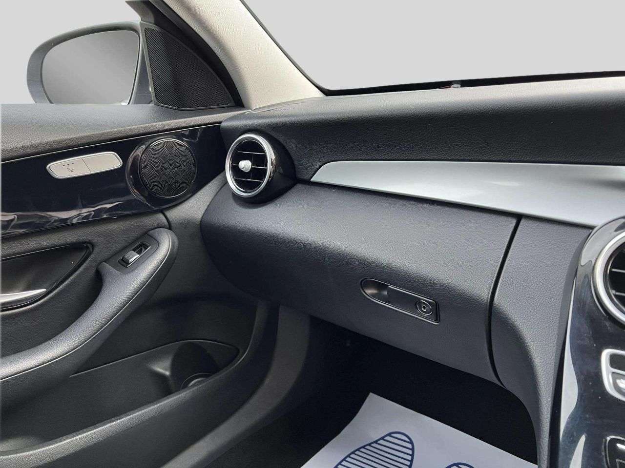 2019 MERCEDES-BENZ C CLASS 2019 MERCEDES-BENZ C CLASS