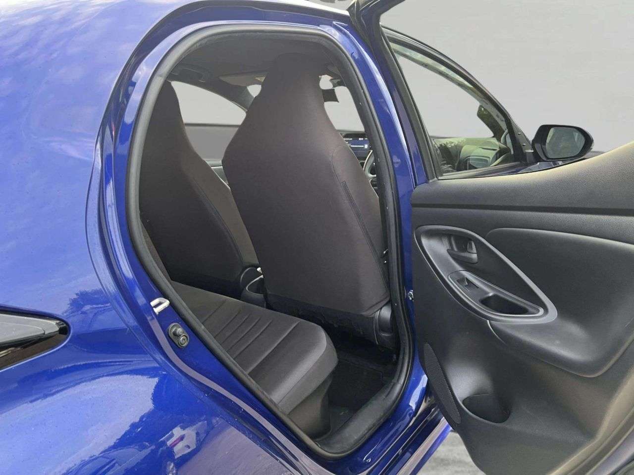 2021 TOYOTA YARIS 2021 TOYOTA YARIS