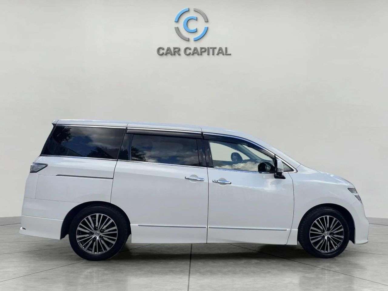 2016 NISSAN ELGRAND 2016 NISSAN ELGRAND