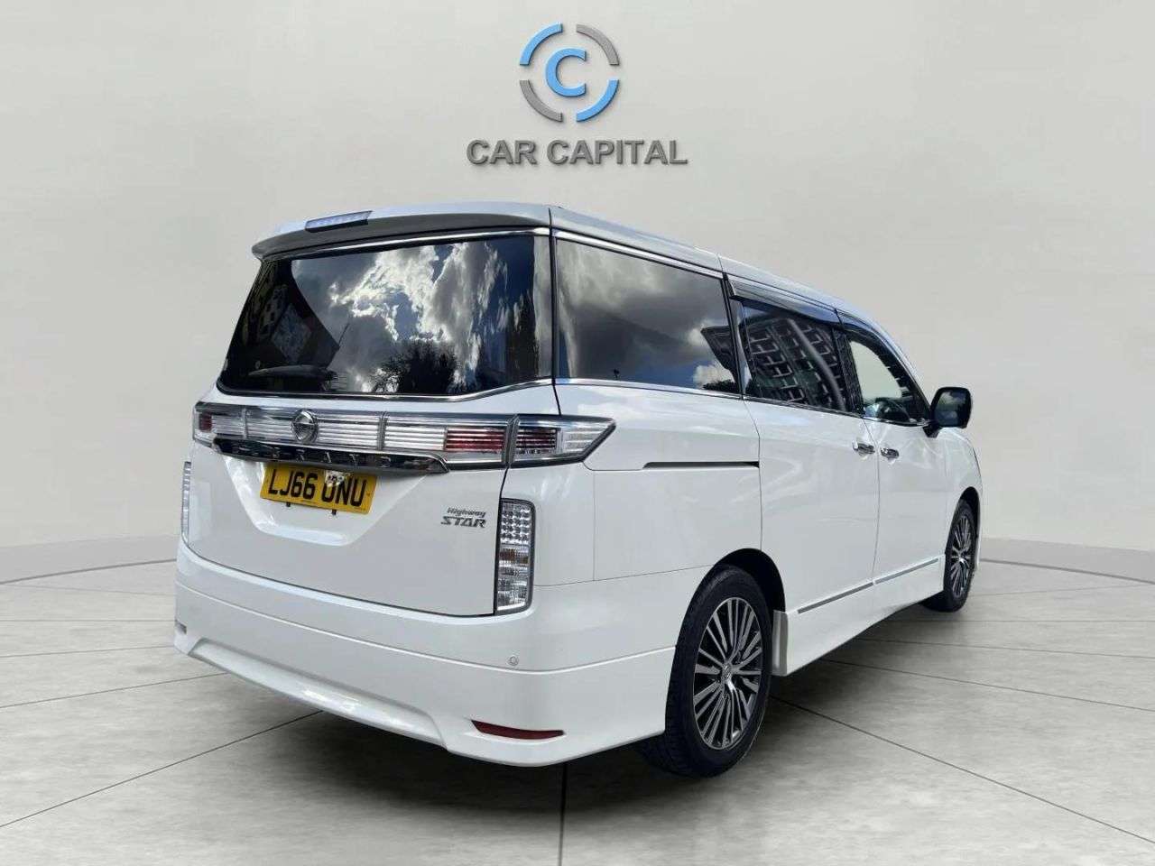2016 NISSAN ELGRAND 2016 NISSAN ELGRAND