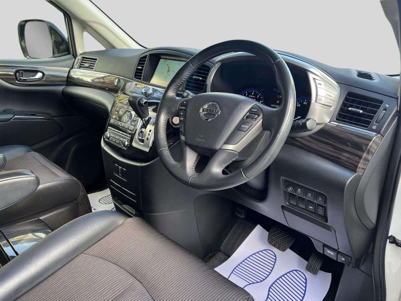 2016 NISSAN ELGRAND 2016 NISSAN ELGRAND