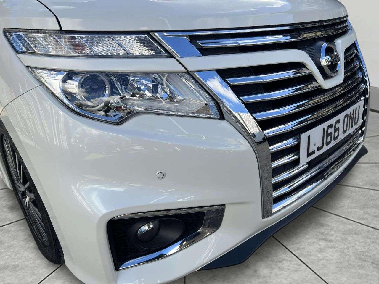 2016 NISSAN ELGRAND 2016 NISSAN ELGRAND