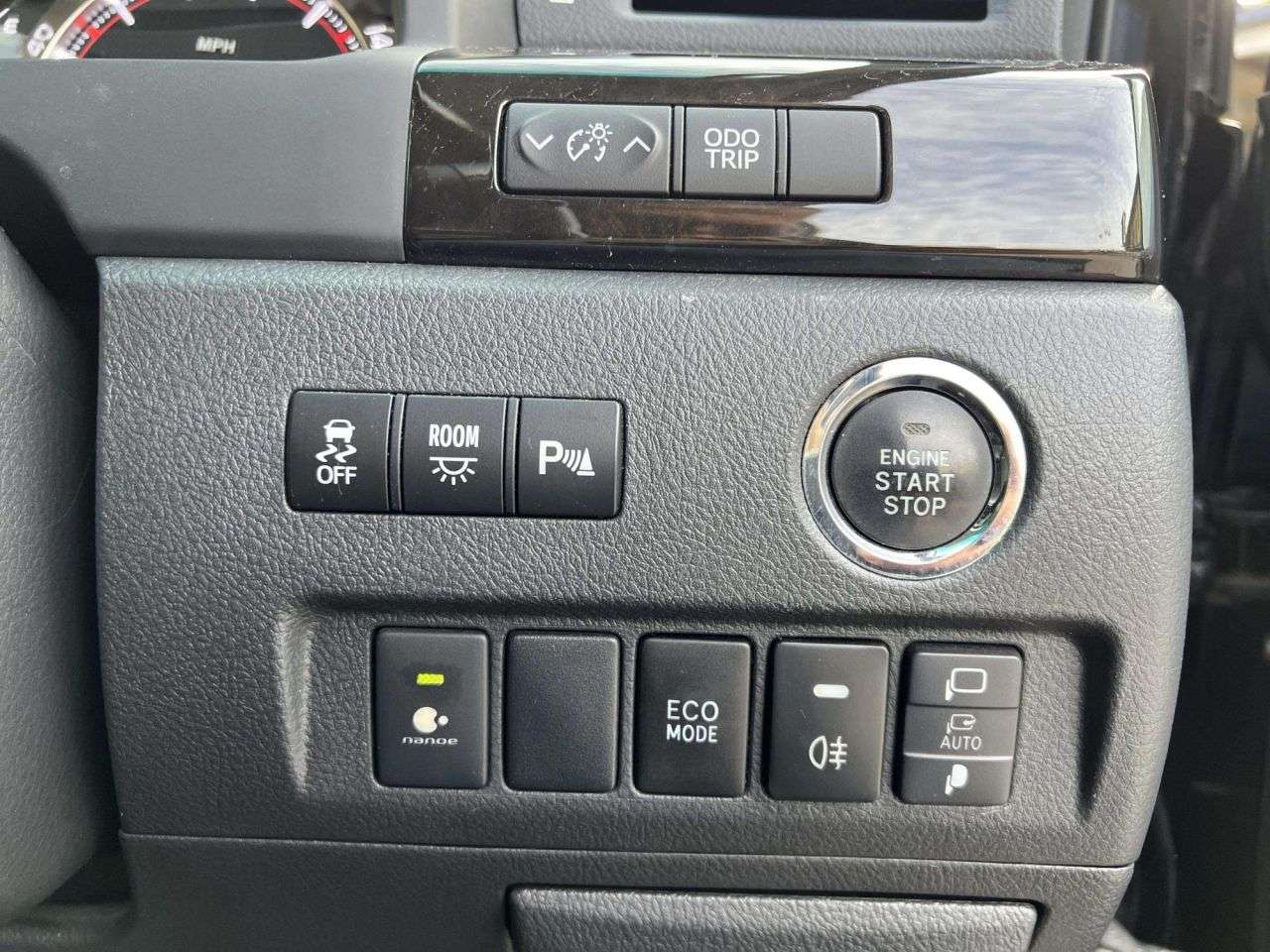 2013 TOYOTA VELLFIRE 2013 TOYOTA VELLFIRE