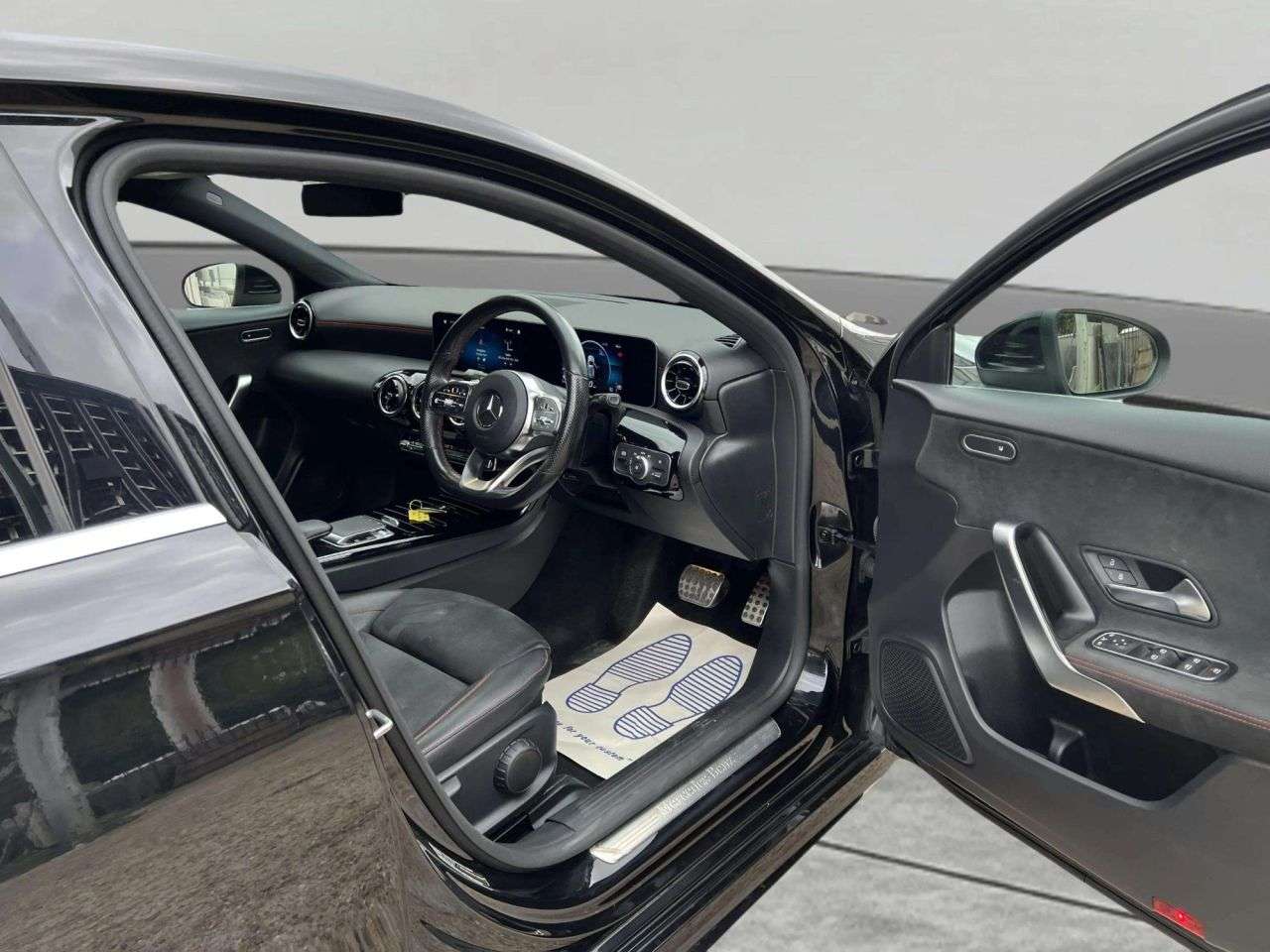 2018 MERCEDES-BENZ A CLASS 2018 MERCEDES-BENZ A CLASS