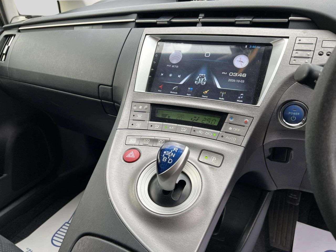 2015 TOYOTA PRIUS 2015 TOYOTA PRIUS