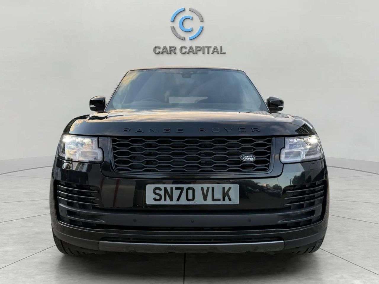 A 2020 LAND ROVER RANGE ROVER 3.0 SD V6 Autobiography SUV 5dr Diesel Auto 4WD Euro 6 (s/s) (275 ps) PANRO A 2020 LAND ROVER RANGE ROVER 3.0 SD V6 Autobiography SUV 5dr Diesel Auto 4WD Euro 6 (s/s) (275 ps) PANRO