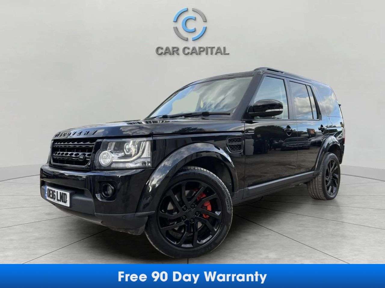 A 2016 LAND ROVER DISCOVERY 4 3.0 SD V6 Landmark SUV 5dr Diesel Auto 4WD Euro 6 (s/s) (256 bhp) A 2016 LAND ROVER DISCOVERY 4 3.0 SD V6 Landmark SUV 5dr Diesel Auto 4WD Euro 6 (s/s) (256 bhp)