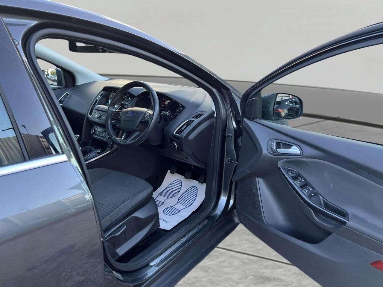 2017 FORD FOCUS 2017 FORD FOCUS