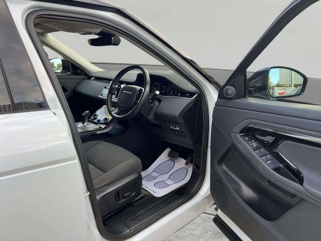 2020 LAND ROVER RANGE ROVER EVOQUE 2020 LAND ROVER RANGE ROVER EVOQUE