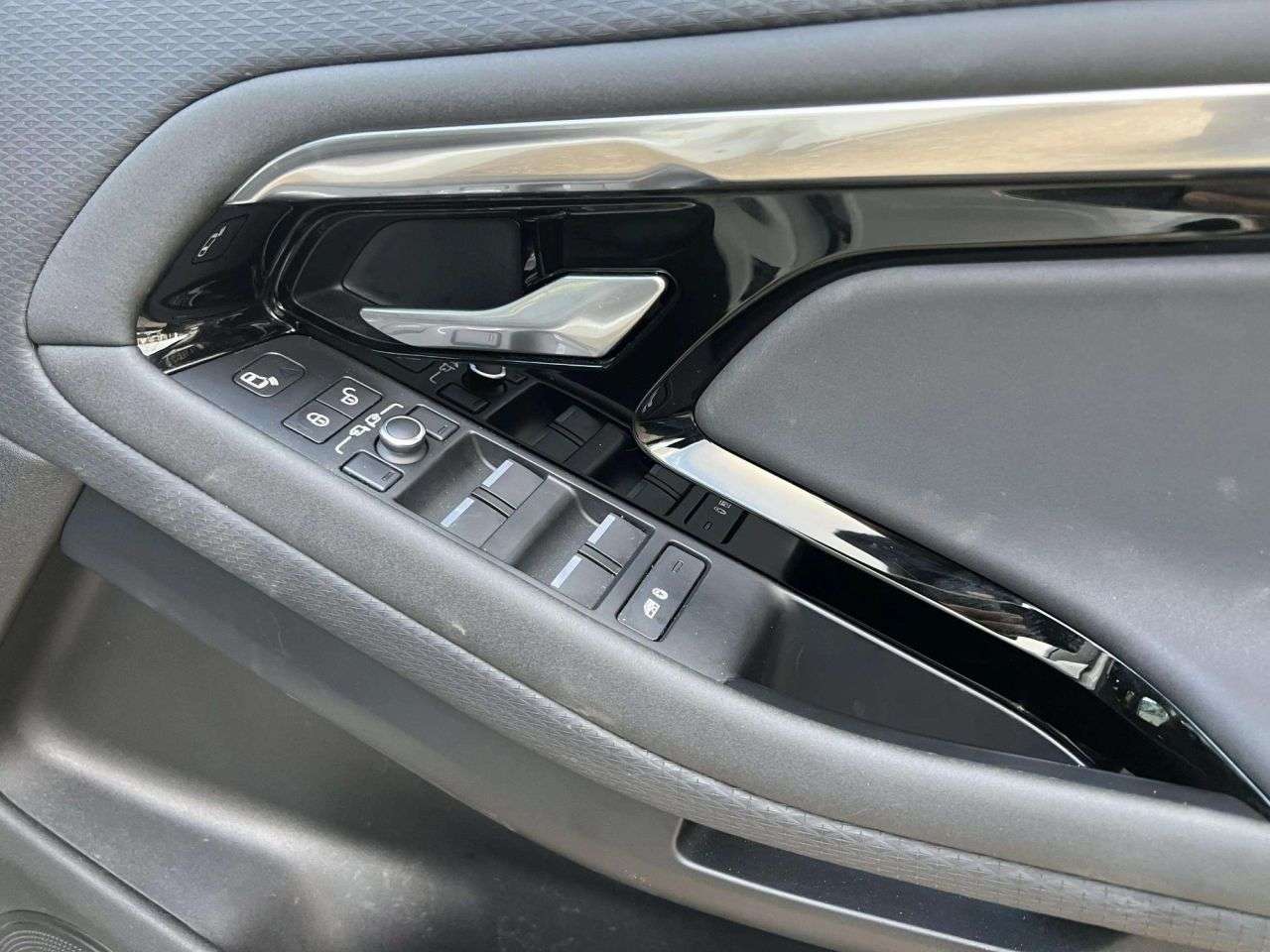 2020 LAND ROVER RANGE ROVER EVOQUE 2020 LAND ROVER RANGE ROVER EVOQUE