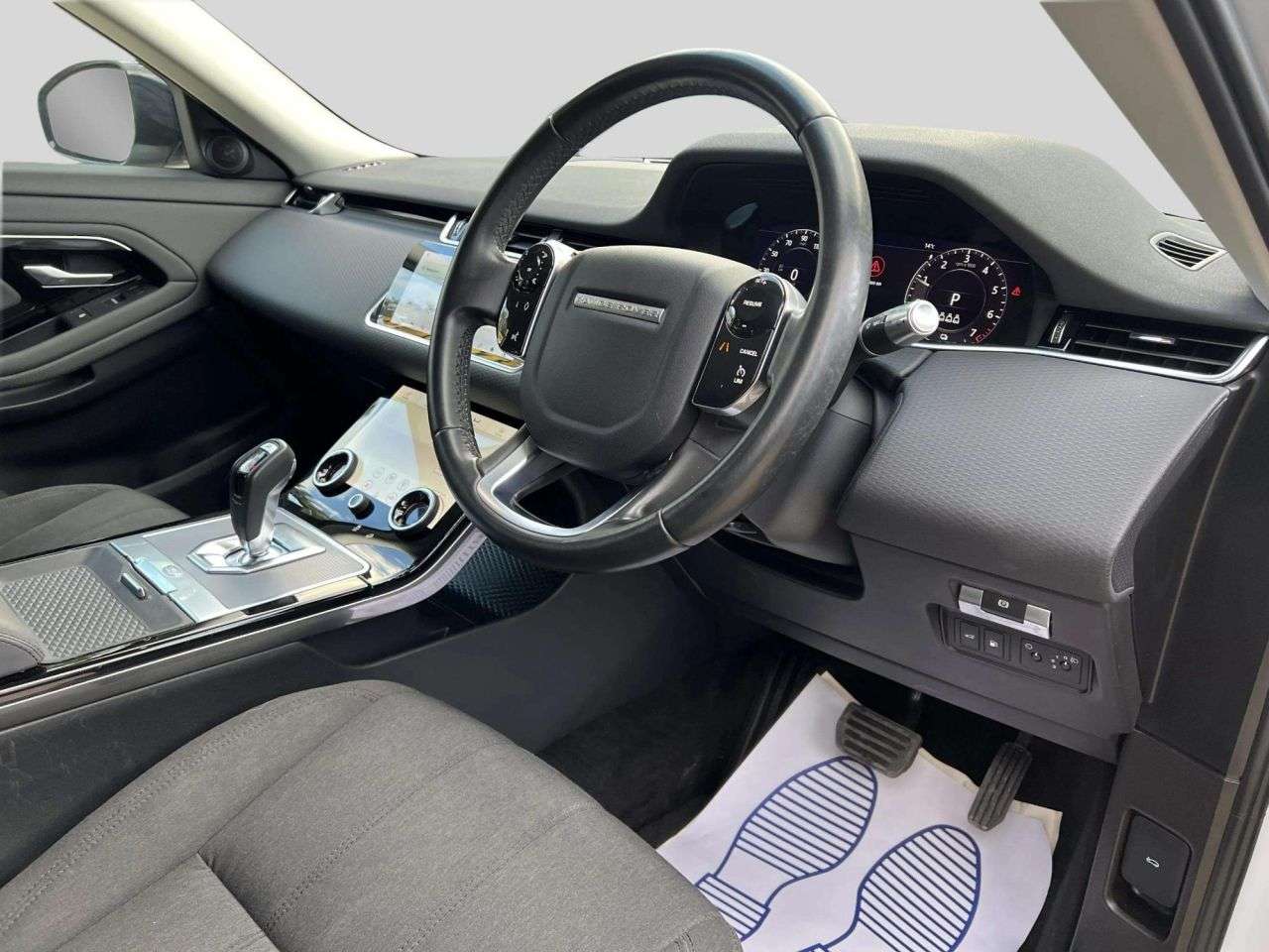 2020 LAND ROVER RANGE ROVER EVOQUE 2020 LAND ROVER RANGE ROVER EVOQUE