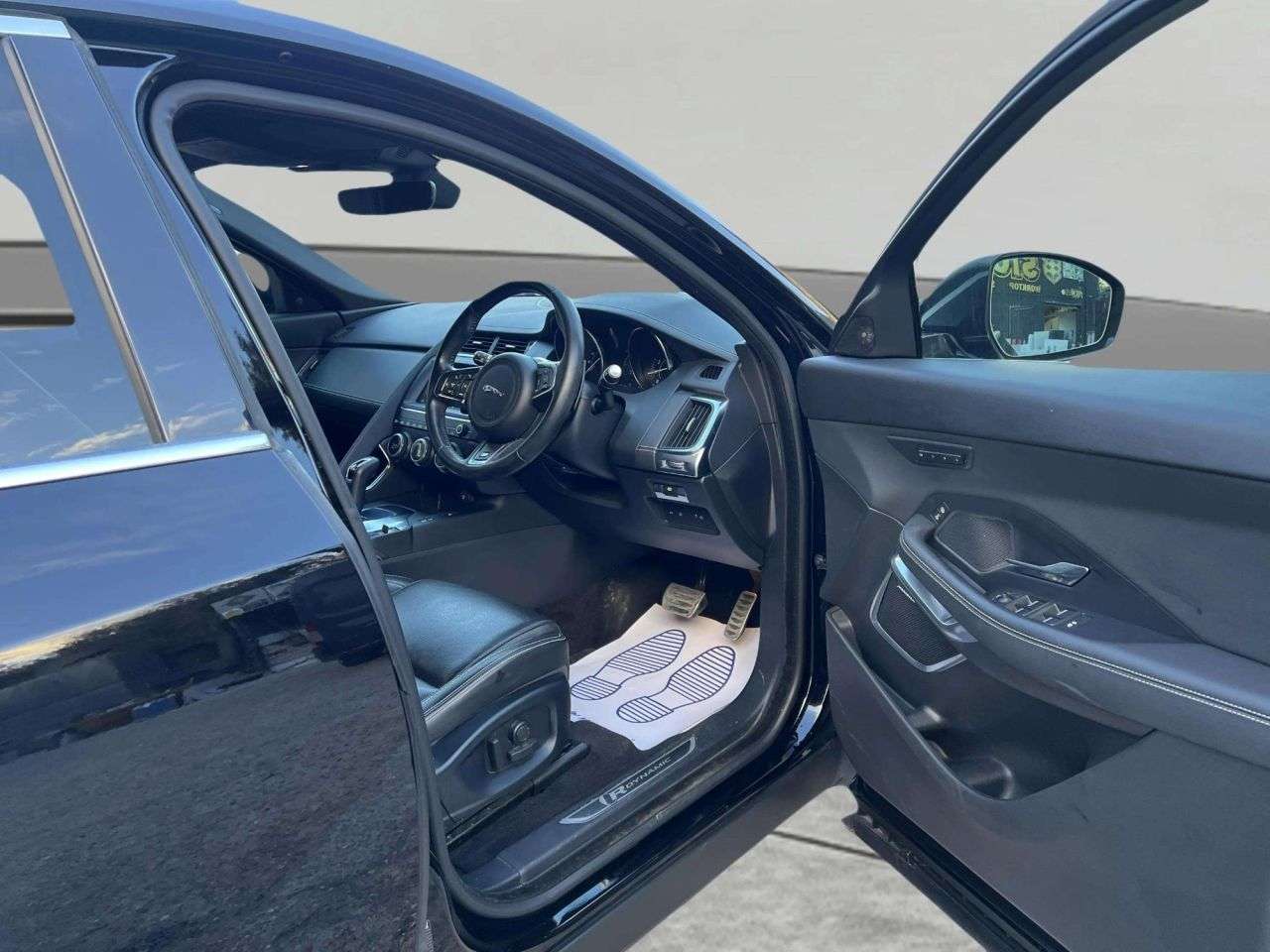 2019 JAGUAR E-PACE 2019 JAGUAR E-PACE