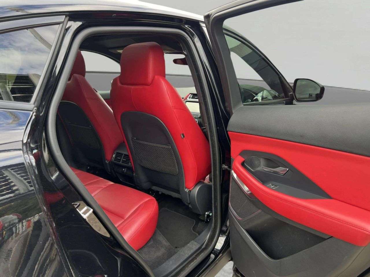 2019 JAGUAR E-PACE 2019 JAGUAR E-PACE