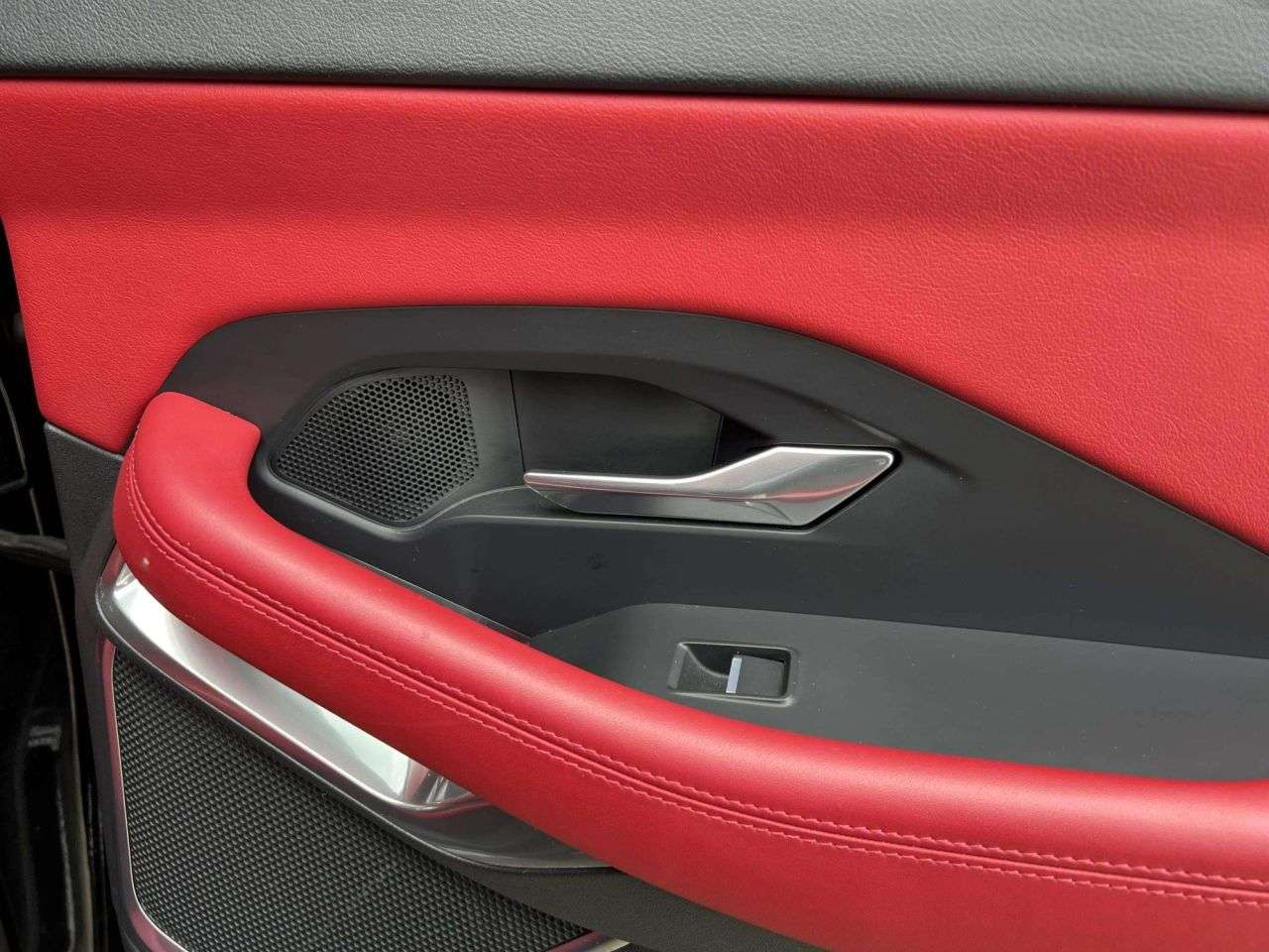 2019 JAGUAR E-PACE 2019 JAGUAR E-PACE