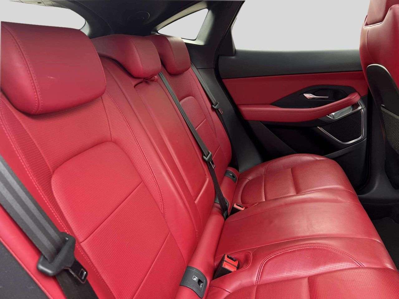 2019 JAGUAR E-PACE 2019 JAGUAR E-PACE