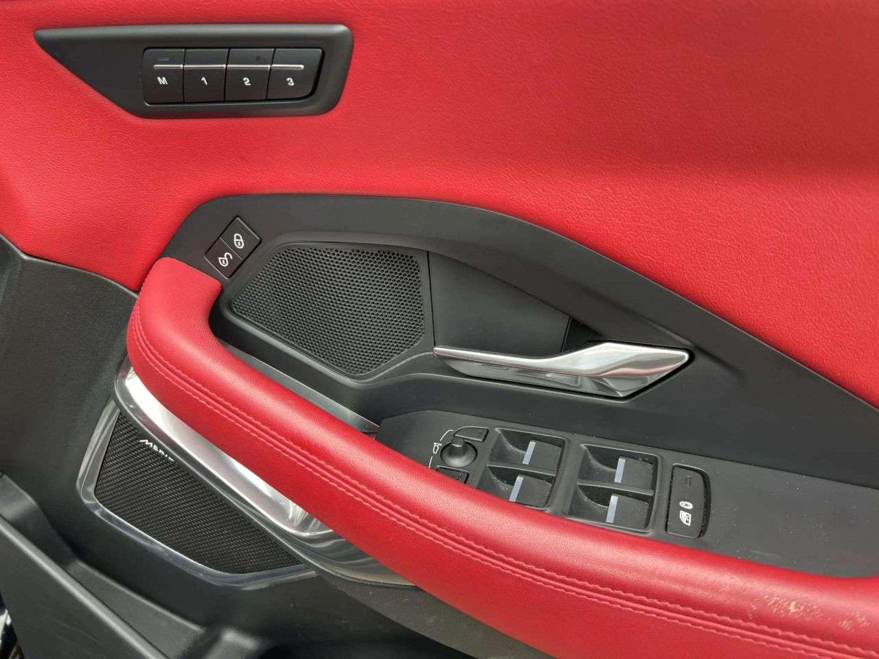 2019 JAGUAR E-PACE 2019 JAGUAR E-PACE