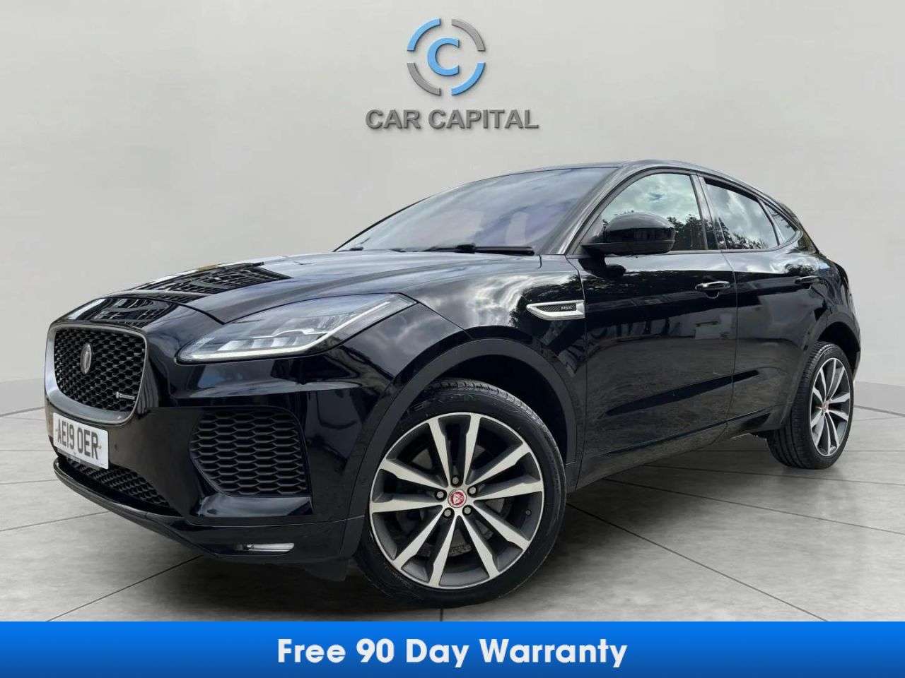 A 2019 JAGUAR E-PACE 2.0 P300 GPF R-Dynamic HSE SUV 5dr Petrol Auto AWD Euro 6 (s/s) (300 ps) FI A 2019 JAGUAR E-PACE 2.0 P300 GPF R-Dynamic HSE SUV 5dr Petrol Auto AWD Euro 6 (s/s) (300 ps) FI