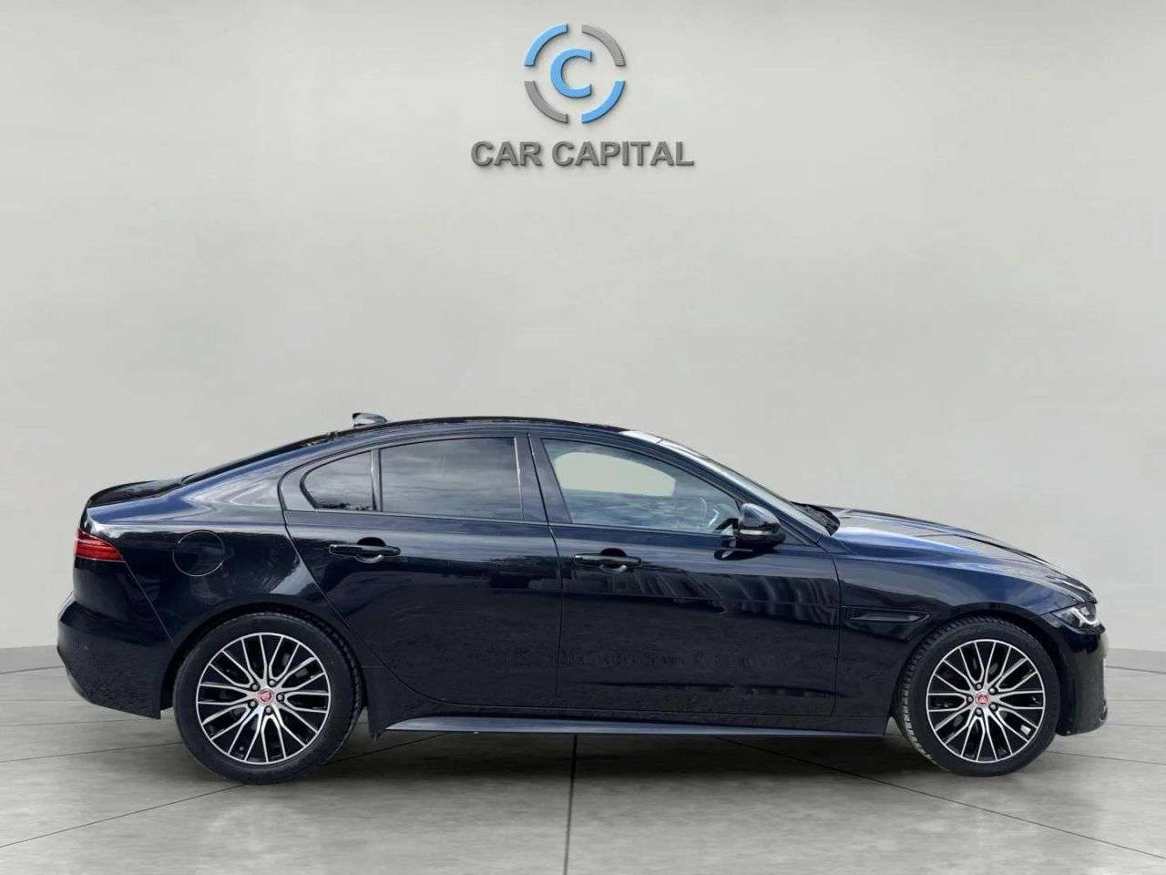 2019 JAGUAR XE 2019 JAGUAR XE