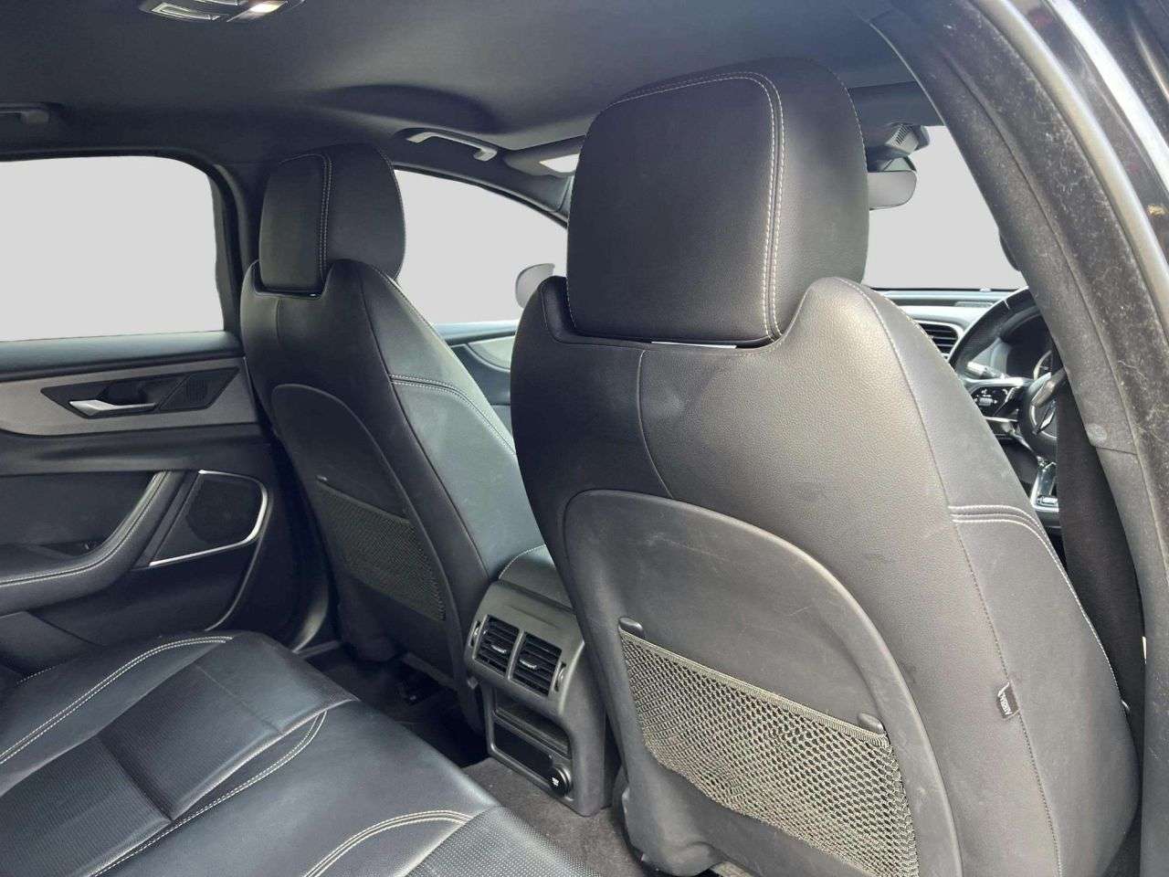 2019 JAGUAR XE 2019 JAGUAR XE