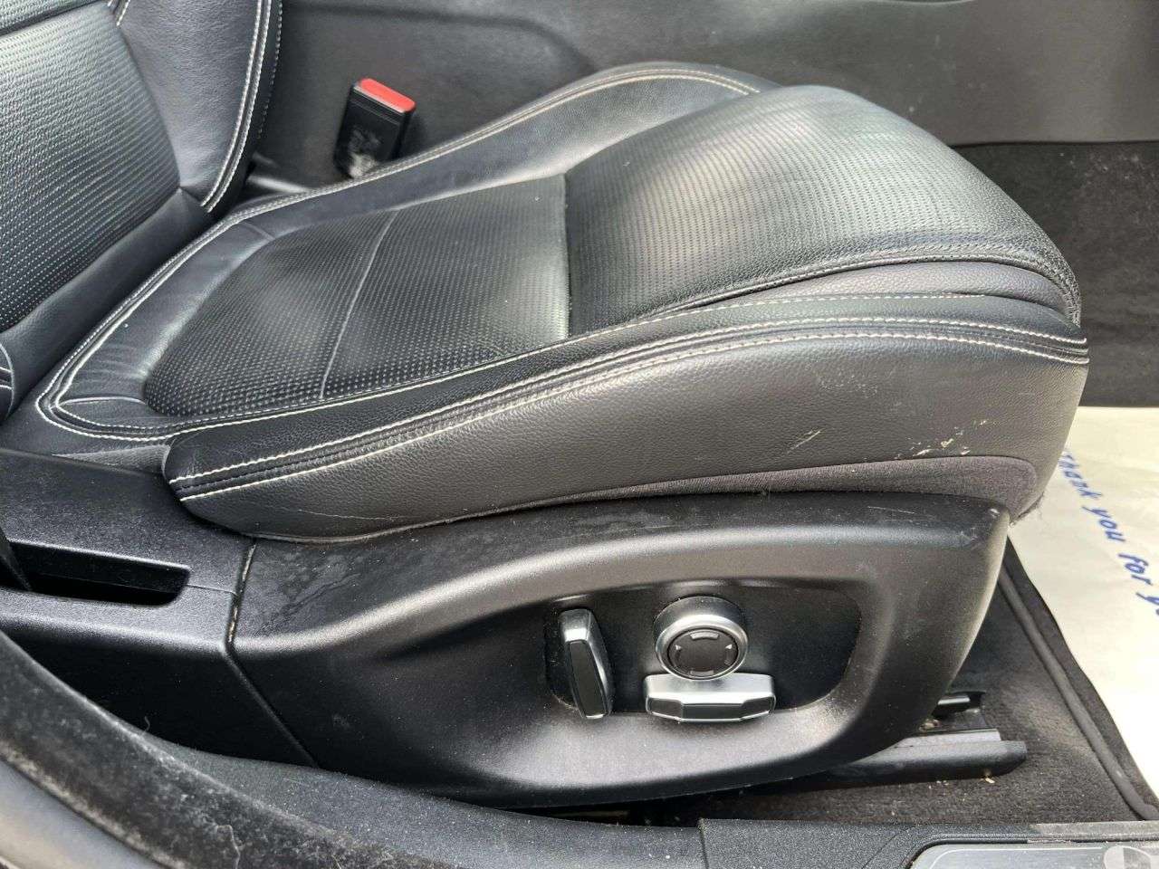 2019 JAGUAR XE 2019 JAGUAR XE