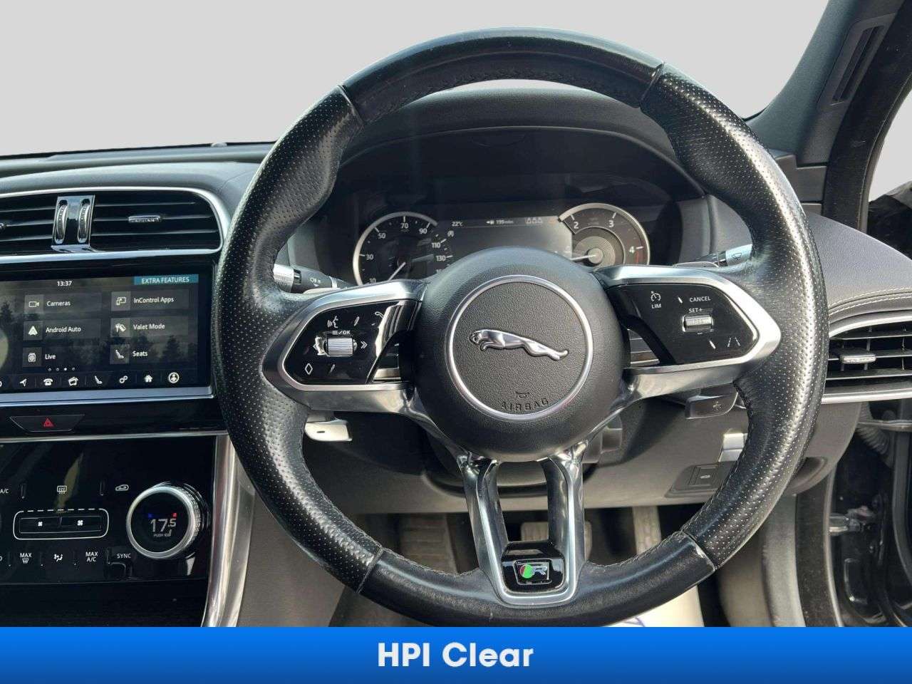 2019 JAGUAR XE 2019 JAGUAR XE
