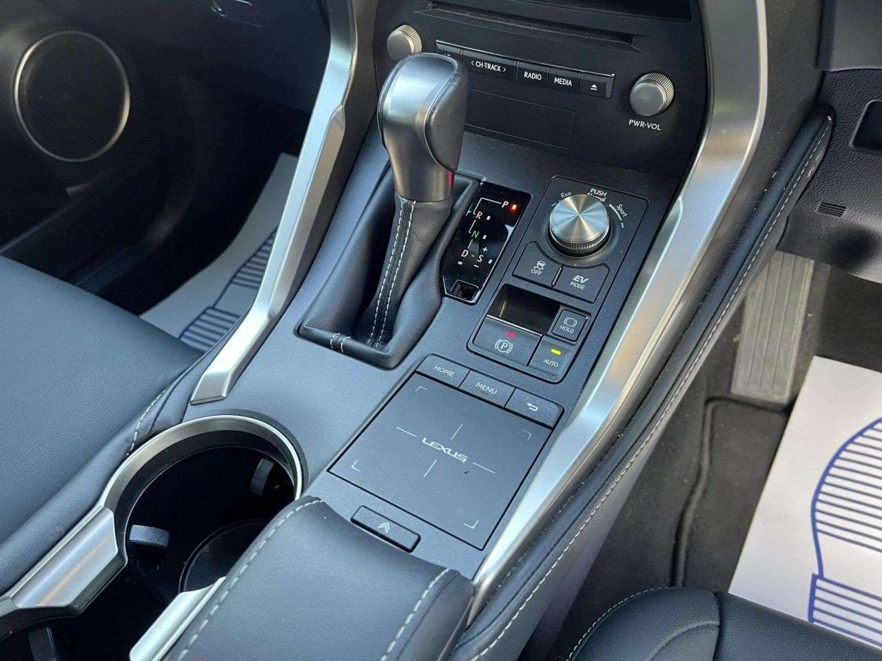 2020 LEXUS NX 2020 LEXUS NX