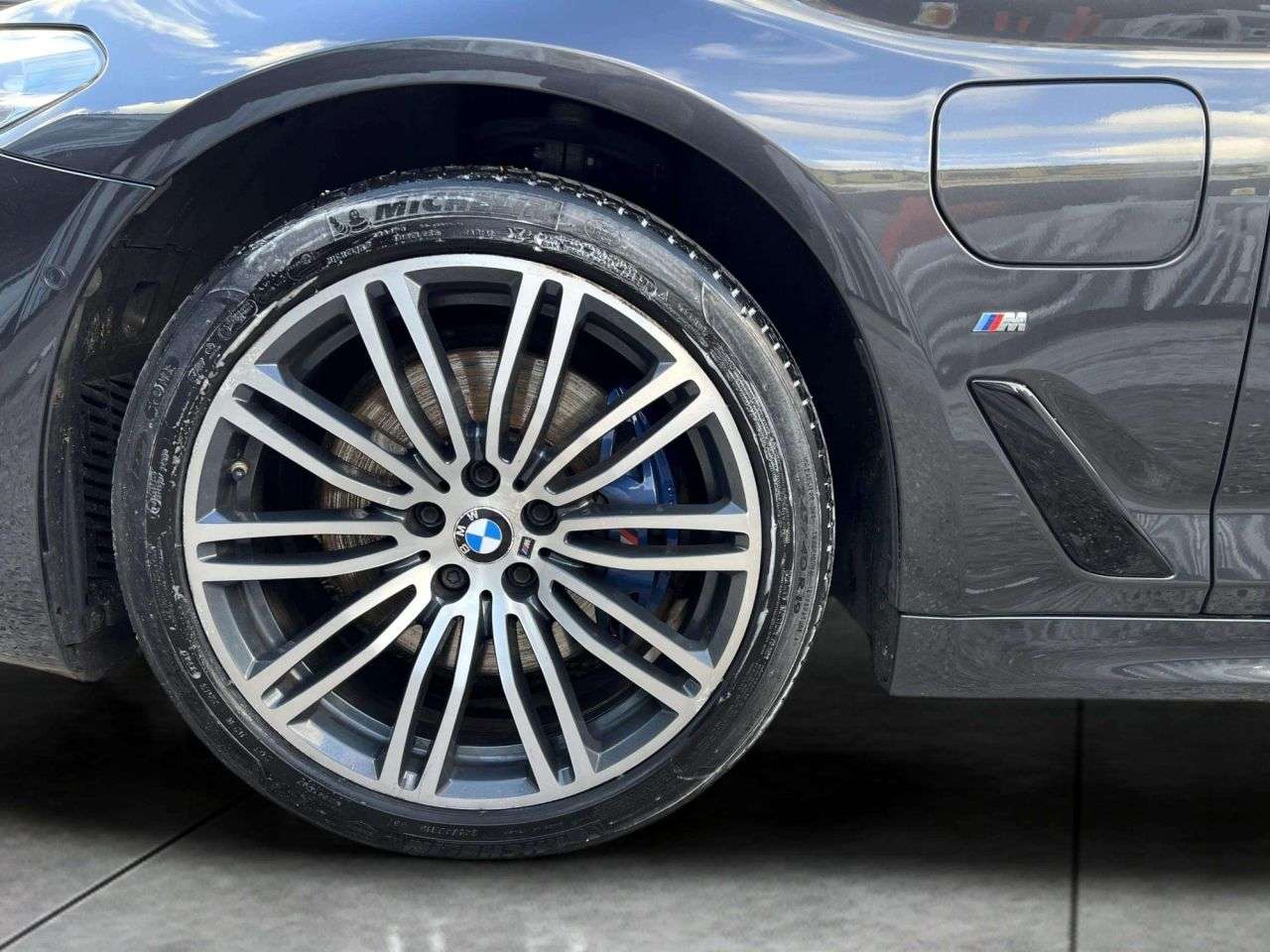 2019 BMW 5 SERIES 2019 BMW 5 SERIES